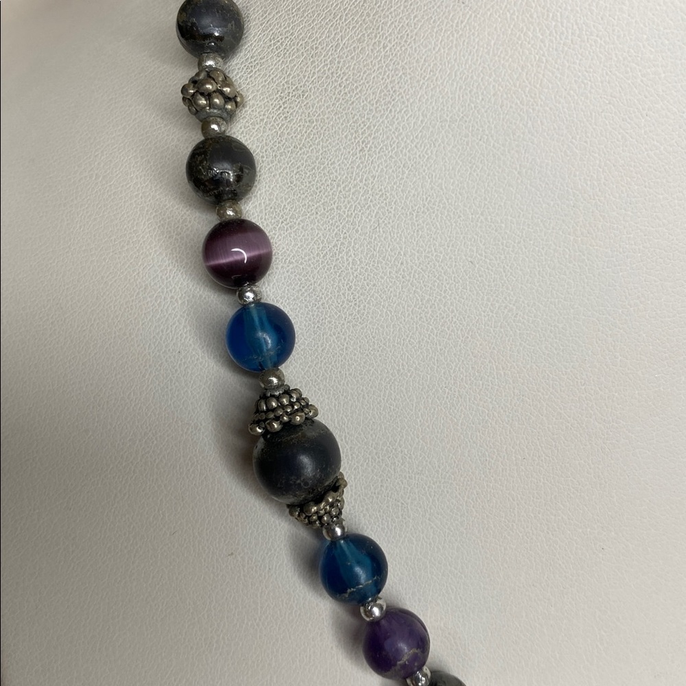 10/$10 Multiple colored beads with purple cat eye Beads - Picture 3 of 5